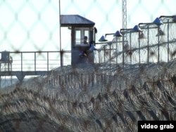 Ограждение по периметру казахстанской тюрьмы.