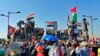 پومپئو: دولت عراق به خواسته‌های مردم گوش کند