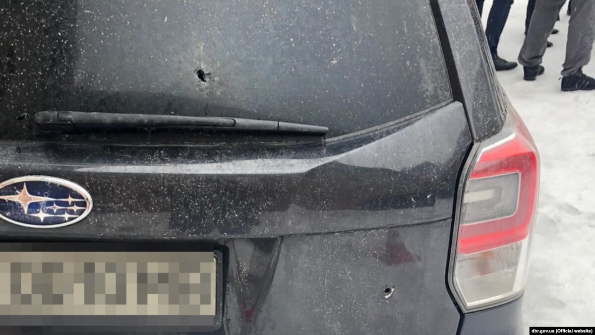 oi5.ru: Следователи ГБР задержали полицейского, который ранил пассажира авто во время преследования Следователи ГБР задержали полицейского, который ранил пассажира авто во время преследования