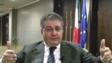 Ambasadorul Stefano de Leo în cursul interviului acordat Europei Libere