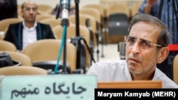 Vahid Mazloumin is seen appearing in court for the first time on charges of manipulating the currency and gold market on September 8, 2018.