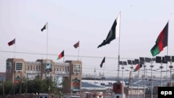 A view of the Pakistan-Afghan border at Chaman Islamabad sealed the crossing for the third day after clashes erupted between forces of the two countries on May 7.