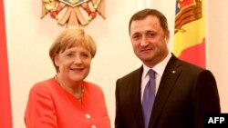 Cancelarul Germaniei, Angela Merkel, cu premierul Vladimir Filat, la Chișinău