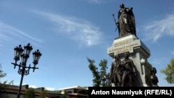 Пам'ятник Катерині Другій у Сімферополі