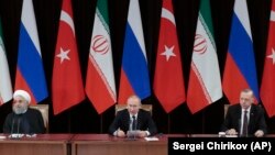 Турскиот претседател Реџеп Таип Ердоган ќе им биде домаќин на претседателите на Иран и на Русија Хасан Рохани и Владимир Путин