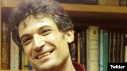 فرهاد میثمی، فعال مدنی و زندانی سیاسی