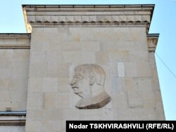 ორთაჭალჰესი. სტალინის ბარელიეფი