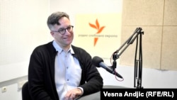 Ivan Medenica: Mora se reći da su glumci danas na prvoj liniji fronta, da trpe najveći pritisak i da ih se najstrože kažnjava sa crnim listama zbog kojih ne mogu da snimaju filmove i serije