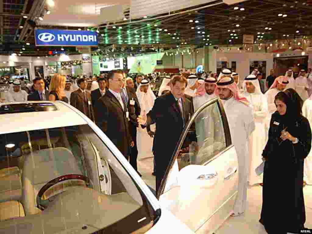 UAE - Dubai Motor Show, 14-18Nov2007