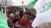 Воскресную акцию в Петербурге называют крупнейшей за годы