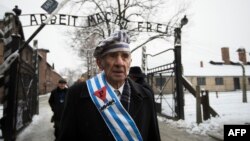 Miroslaw Celka, un supraviețuitor al lagărului nazist de exterminare Auschwitz, 27 ianuarie 2015