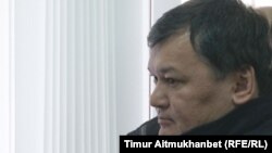 Арслан Абдыкалыков, бывший заместитель акима Павлодарской области, в зале суда на оглашении приговора. Павлодар, 16 апреля 2015 года.
