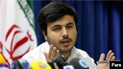 Despite having a valid visa, Seyed Mohsen Dehnavi was denied entry to the United States on July 11. (file photo)