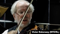 Gidon Kremer