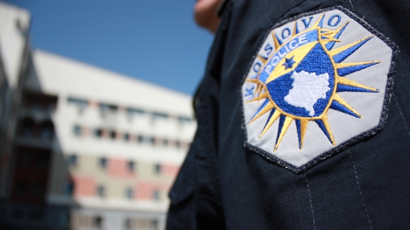 Digjet prona e një zyrtari policor serb në Leposaviq
