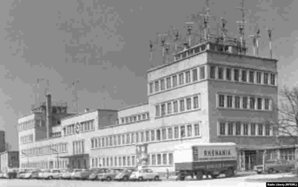 The first Radio Liberation building in Munich&#39;s Obervizenfeld in 1953.