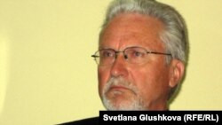 Кристер Телин, действующий член Комитета ООН по правам человека, специальный докладчик Комитета по индивидуальным решениям. Астана, 22 мая 2012 года. 