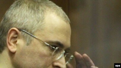 Ходорковский завязывает с нефтью
