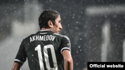 Одил Аҳмедов 2011 йилдан буён Россияда тўп суради