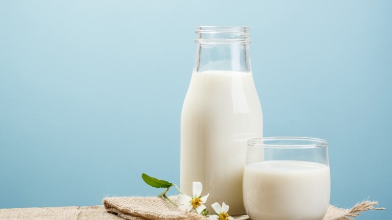 АХВ контра Трипуновски: Во државата нема канцерогено млеко од Србија