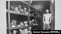 Бухенвалд (Buchenwald) концлагери. 1945.