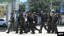 Бойовики угрупування «ДНР» на вулиці Донецька, 21 липня 2014 року