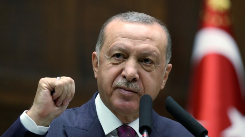 Ердоган тврди дека курдските сили не се повлекле од „безбедната зона“