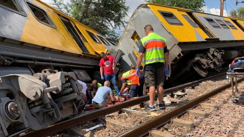 Судир на возови во Преторија – тројца загинати, над 200 повредени