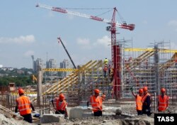 Rostovda stadion inşası
