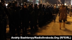 Митинг украинской оппозиции у здания Центризбиркома в Киеве