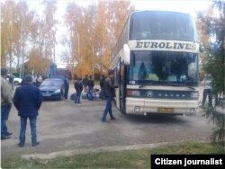 Ўзбекистонга кетаётган мигрантлар автобуси 2 кундан бери Мордовияда қолмоқда