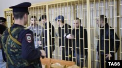 "Приморские партизаны" в суде на оглашении приговора, 28 апреля 2014 года