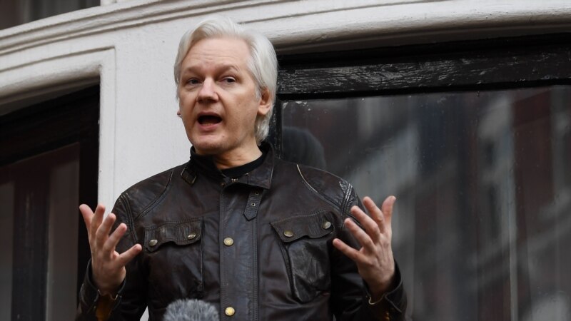 Britania e Madhe urdhëron ekstradimin e Assange në SHBA