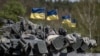 Президент, прем’єр, секретар РНБО і голова Верховної Ради привітали воїнів з Днем Збройних сил України