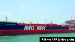 Grab: Iran -- tanker sailing under Britain's flag, off Bandar Abbas, 20Jul2019