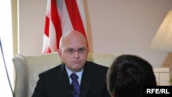 Американскиот амбасадор во Македонија Филип Рикер 