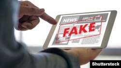 GENERIC – Fake news concept.