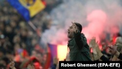 Suporterii României în tribunele Arenei Naționale din București, 15 noiembrie 2019