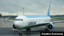 Ўзбекистоннинг Киевдаги элчихонаси Украинадаги ватандошларга Uzbekistan airways авиаширкати Тошкент-Киев-Тошкент йўналиши бўйича рейсларни мунтазам равишда амалга ошираётганини эслатган