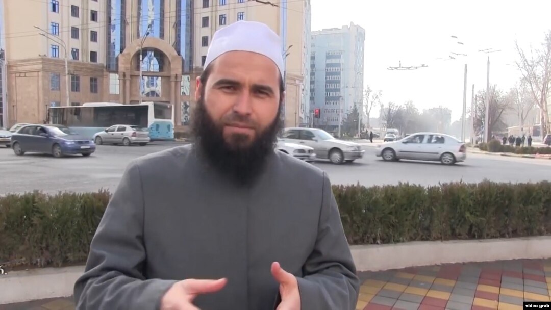 Садриддин Муллоев.