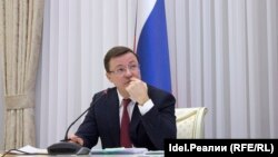 Дмитрий Азаров