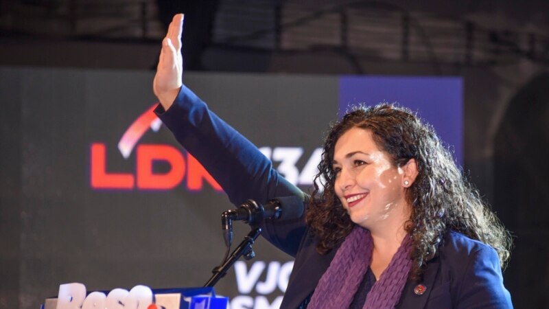 Predsednica Skupštine Kosova isključena sa čelnih pozicija njene stranke