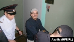 Рафис Кашапов в зале суда. Июль 2015 года