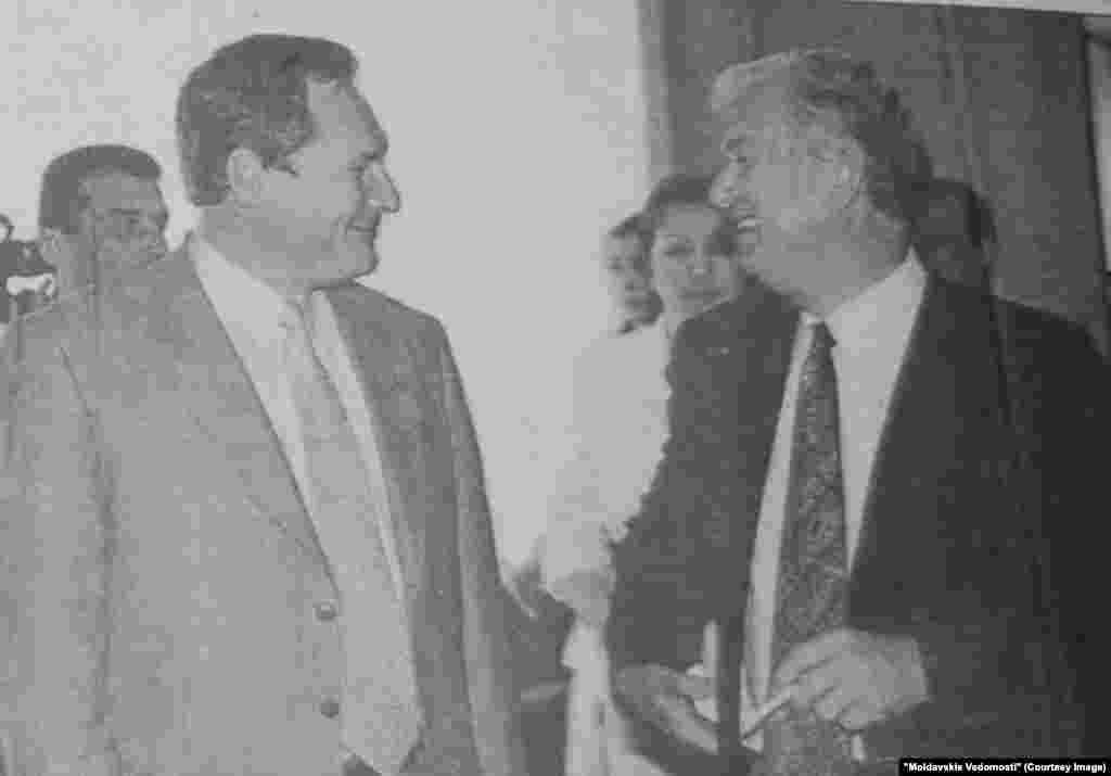 &quot;Moldavskie Vedomosti&quot;, 21 martie 2001, Dumitru Braghiş şi Vladimir Voronin