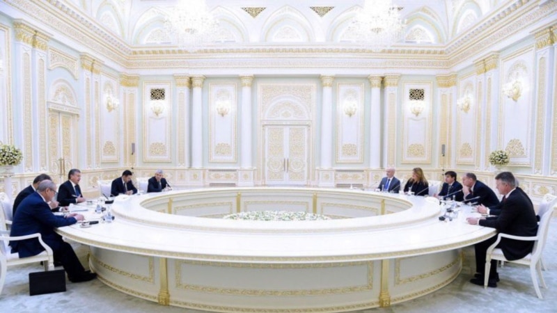 Президент Мирзиёев АҚШ делегациясини қабул қилди