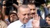Вибори президента Туреччини: Ердоган продовжує лідирувати після опрацювання 70% бюлетенів