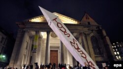 Proteste la Geneva împotriva rezultatului referendumului