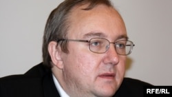 Vitaly Ponomaryov, director of the Central Asian program of the Moscow-based Memorial human rights center