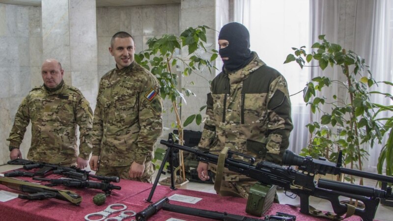 Керчь: российский «День защитника отечества» отметили выставкой вооружения (+фото)