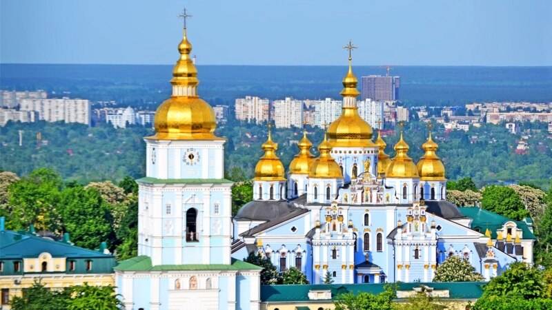 Украинската автокефална православна црква се спои со новата ОКЦ